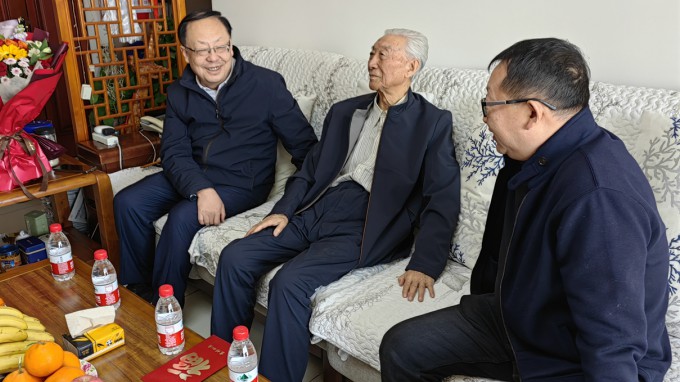 甘肅工程咨詢集團(tuán)走訪慰問(wèn)老專家