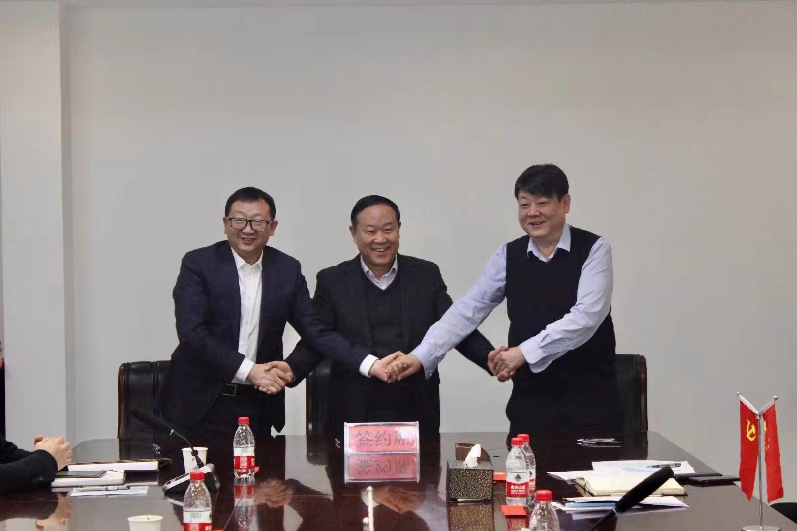 省建筑設(shè)計院與城關(guān)區(qū)城發(fā)公司、甘肅七建<br/>簽署戰(zhàn)略合作協(xié)議